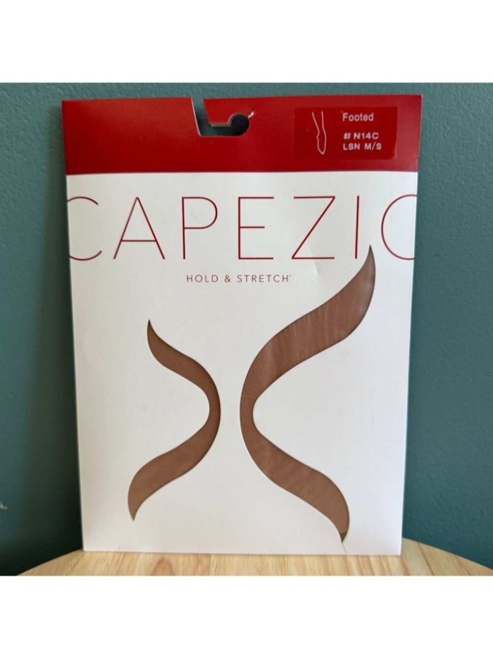 Girls Capezio Hold & Stretch Footed Tights N14C Semi-Opaque M/S LSN Light Suntan